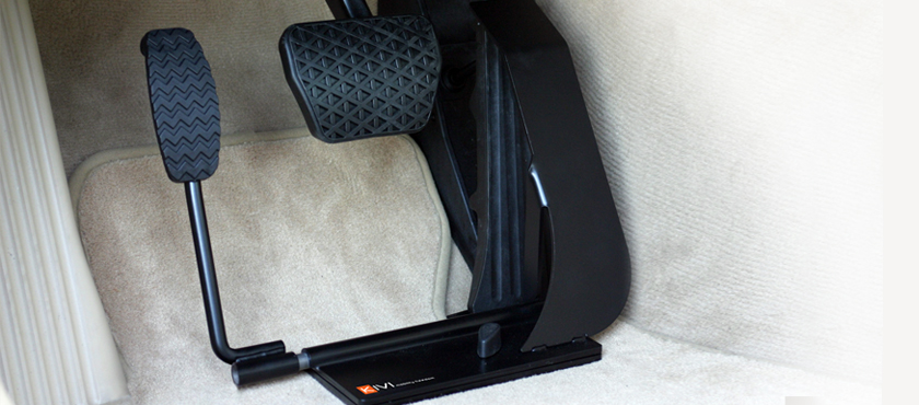 pedale acceleratore a sinistra elettronico